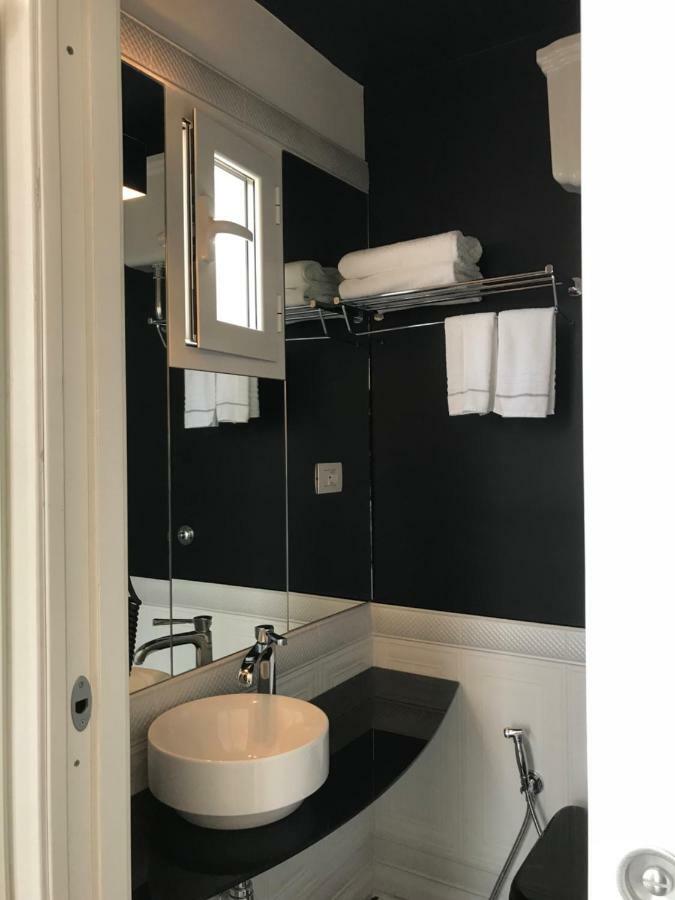 Ambra Noblesse Bed & Breakfast Napoli Dış mekan fotoğraf